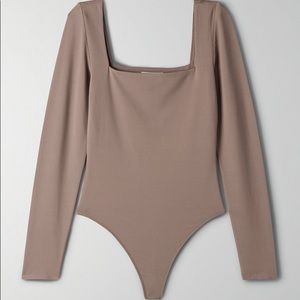 Aritzia Babaton Contour square-neck bodysuit